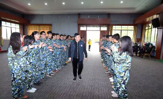 團(tuán)建活動(dòng) | 凝心聚力，我們是一家人！